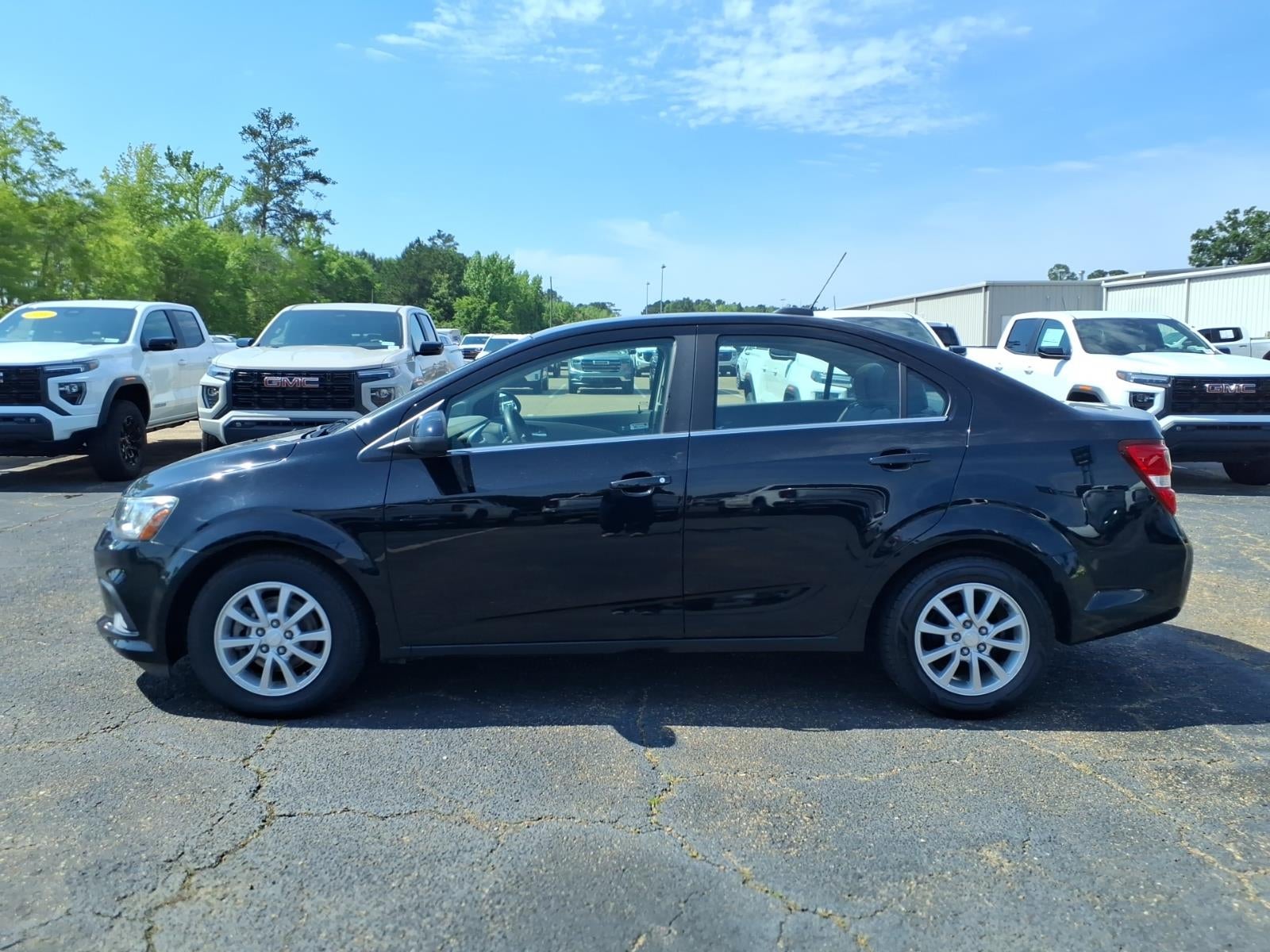 2020 Chevrolet Sonic LT Sedan in Mosaic Black Metallic — front three-quarter view