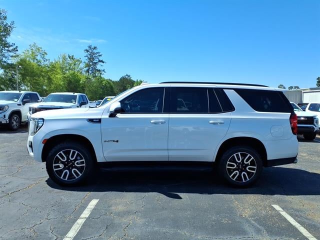 2022 GMC Yukon AT4 in White Frost Tricoat — front three-quarter view