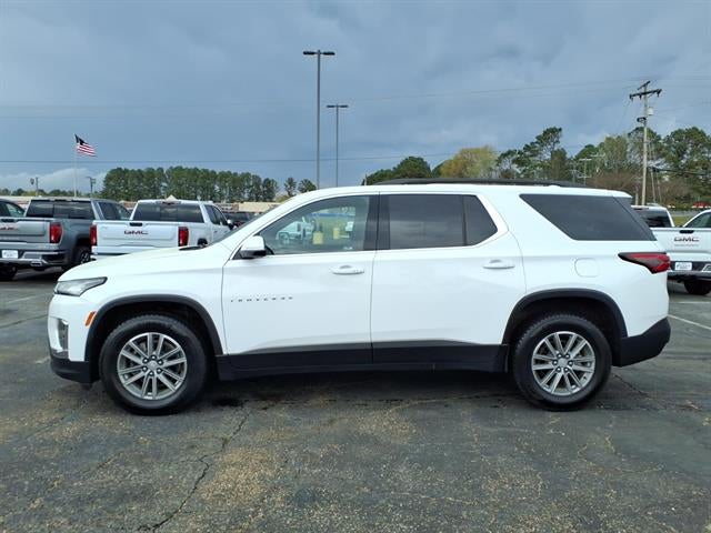 2023 Chevrolet Traverse LT Cloth in Summit White — front three-quarter view