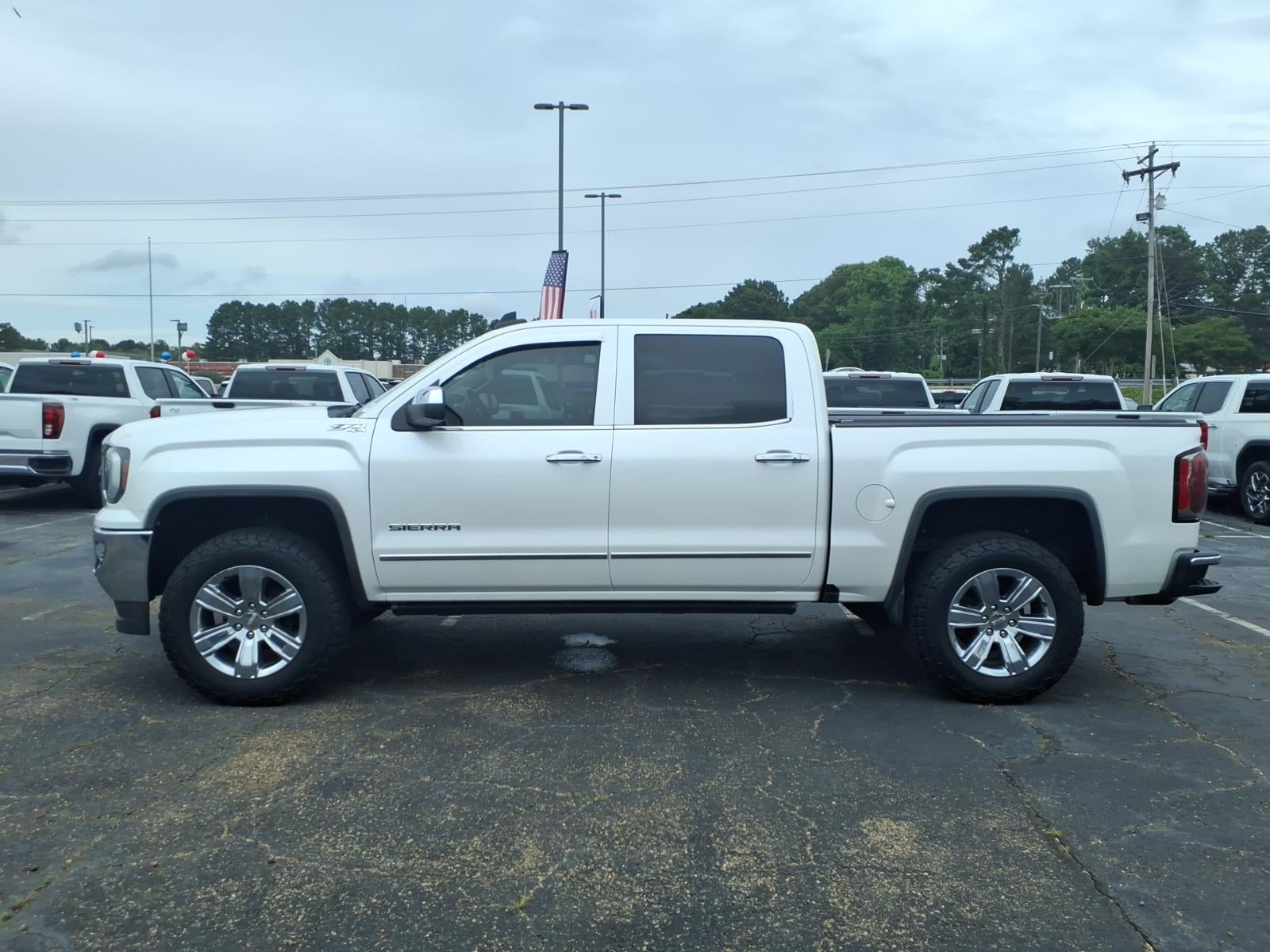 2017 GMC Sierra 1500 SLT in White Frost Tricoat — front three-quarter view